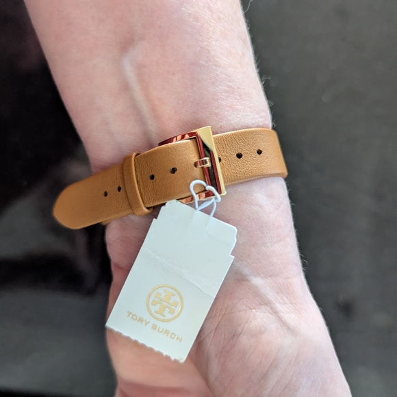 Tory Burch Watch - Picture 5 of 6